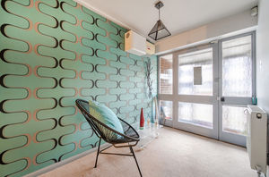 Entrance hall angle 1- click for photo gallery